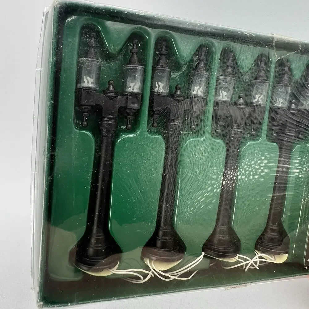 Department 56 Heritage Village Lamp Post Set 4 Battery Operated Black 3.5